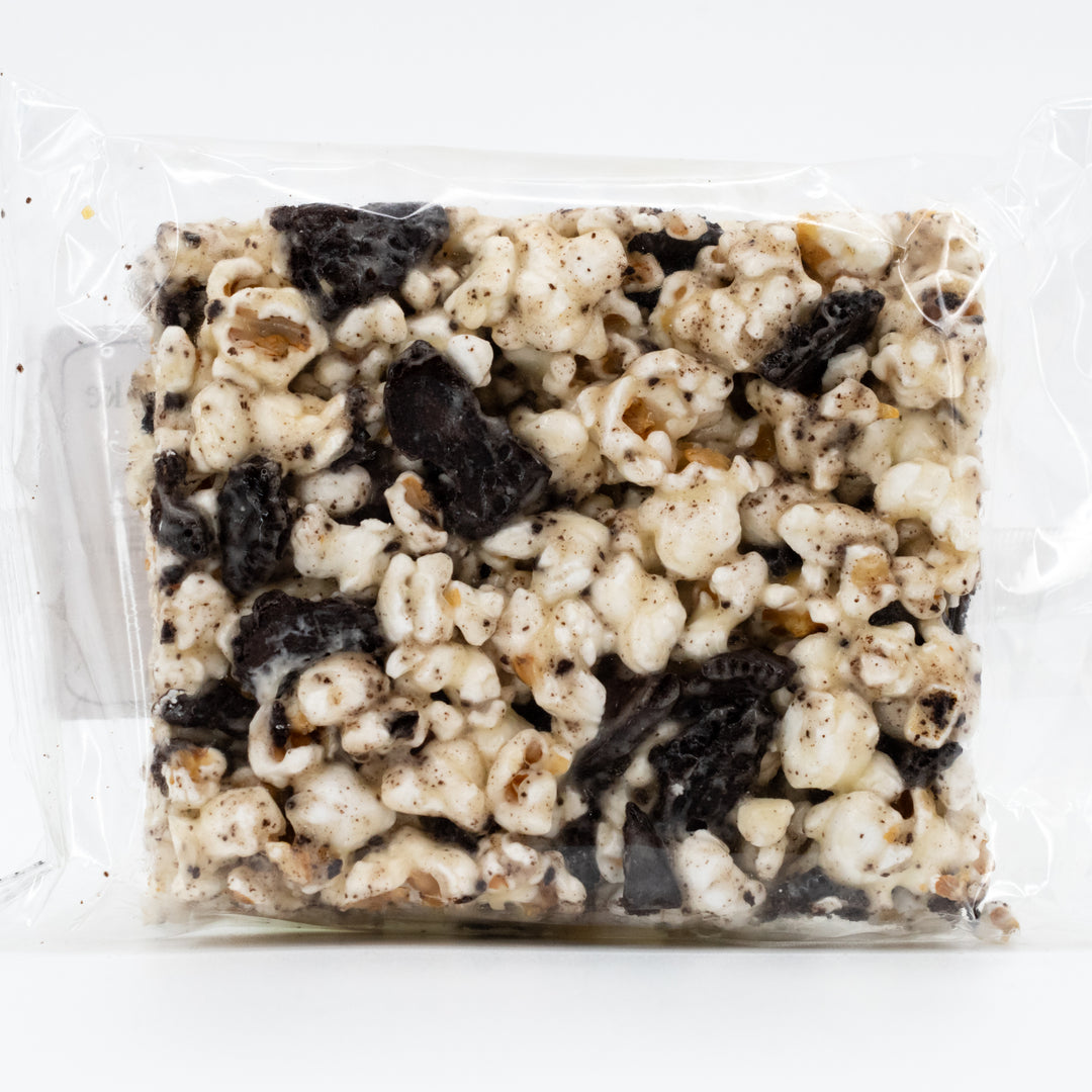 Cookies and Cream Popcorn Cake | 3 oz | Pop Corner