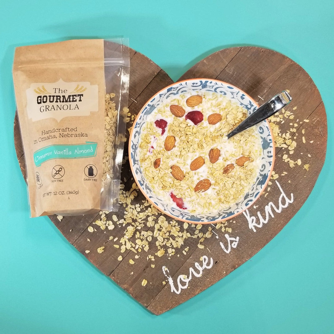 Cinnamon Vanilla Almond Granola | The Gourmet Granola