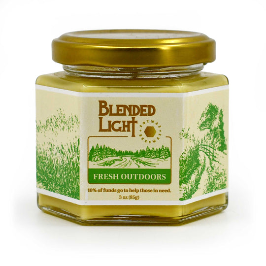 Fresh Outdoor Scented Candle | Multiple Sizes | Blended Light