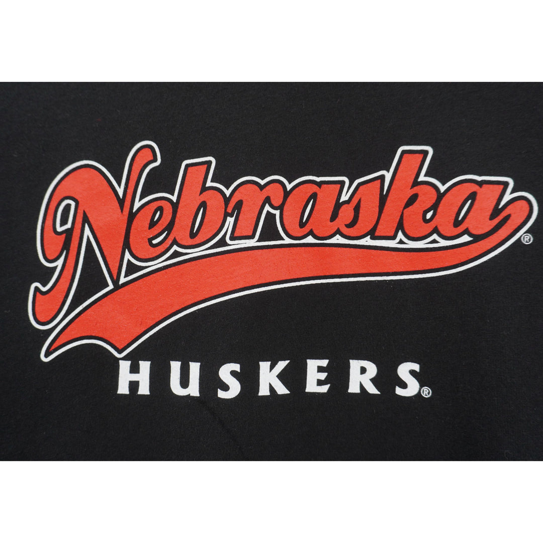 Nebraska Huskers Long Sleeve V-Neck Women's T-Shirt | Black | Multiple Sizes | Lou's Sporting Goods | 25N19LLSVT