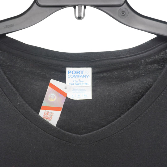 Nebraska Huskers Long Sleeve V-Neck Women's T-Shirt | Black | Multiple Sizes | Lou's Sporting Goods | 25N19LLSVT