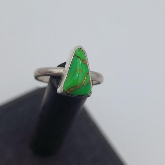 Triangle Ring | Green Mohave Stone & Sterling Silver Band | 925 Silver | Hand Crafted | One of a Kind Ring | No Two Alike | Size 8.5