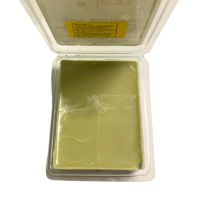Oakmoss and Sandalwood Wax Melts | 2.75 oz. | Sandalwood, Oakmoss, Nutmeg, & Musk Aroma | Fresh Smelling Scent | Wickless | Wax Tarts | Liven Up Any Room In Your House
