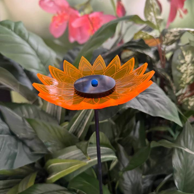 Sunflower | Multiple Colors| Glows in the Sun | Handmade Yard Decor | Acrylic Flowers | Perfect Gift Idea | 5" Wide