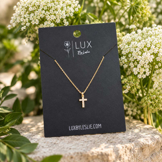 Cubic Zirconia Necklace Lifestyle Image