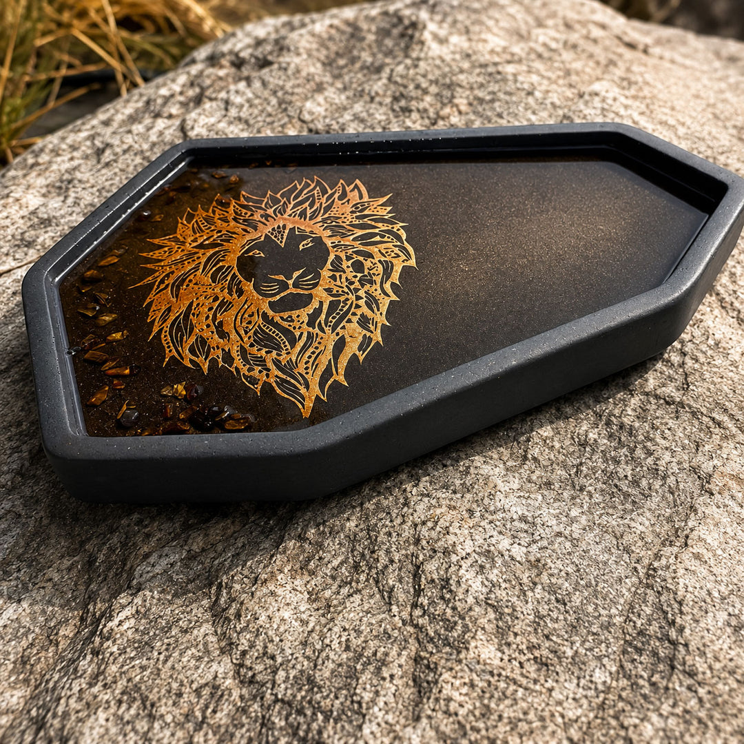 Lion Tray on rock