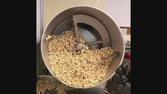 Cheddar Popcorn | 8 oz | Pop Corner