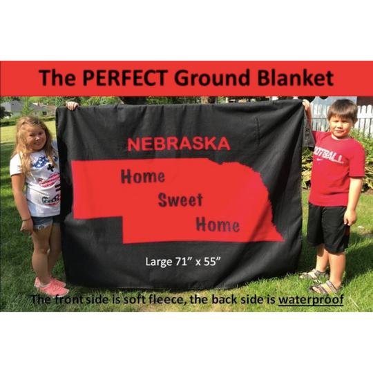 Nebraska Waterproof Ground Blanket | All Purpose Blanket