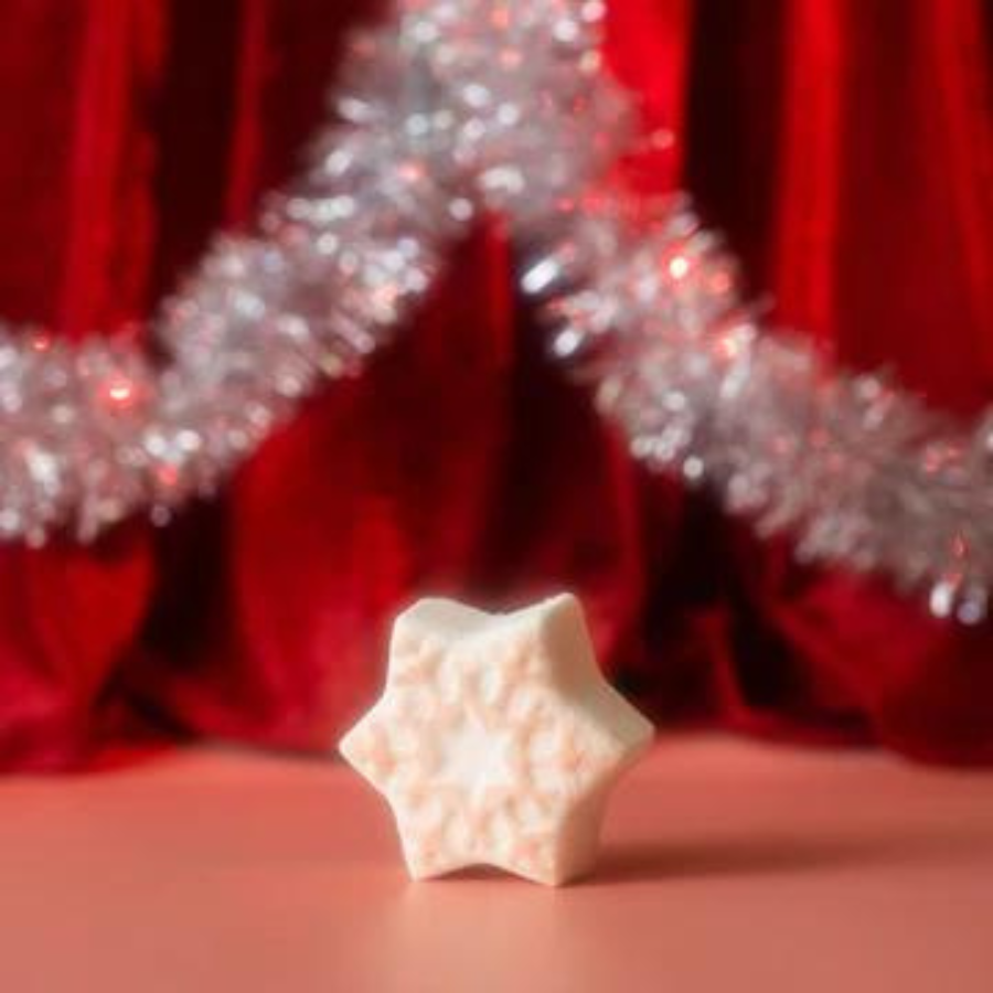 Peppermint Twist Froth Bomb | 5 oz | Pacha Soap Company